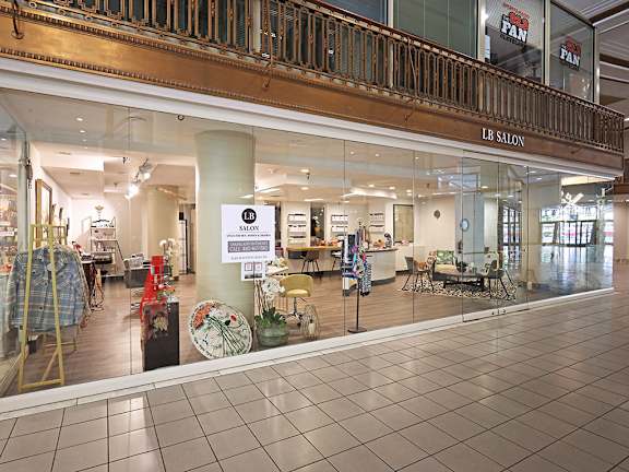 LB Salon - Lobby Business at Residences at Halle in Cleveland OH