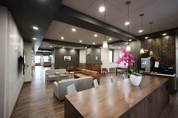 Community Lounge at The Terminal Tower Residences Apartments, Cleveland, 44113