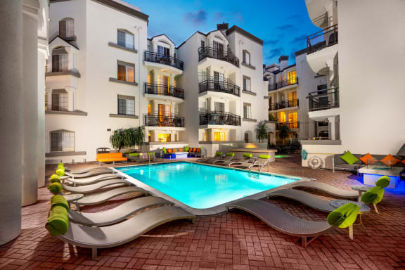 Swimming Pool And Sundeck at The Preston Miracle Mile Apartments, Los Angeles, California