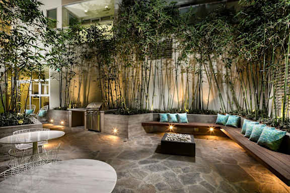 Outdoor Living Spaces at Chelsea Santa Monica, Santa Monica California