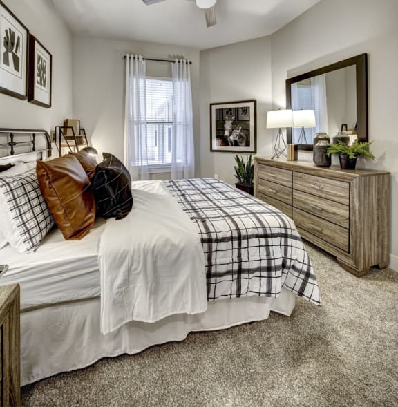 Luxurious Bedroom at Arise Riverside, Austin, Texas