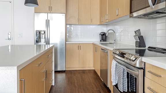 Modern Kitchen at Rendezvous Urban Flats, Arizona, 85701