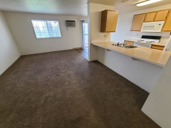 GoGo West Apartments Kitchen and Dining Area