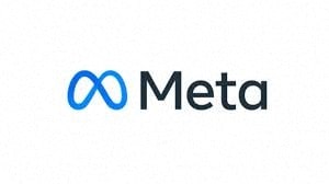 a company logo with the letters q meta on a white