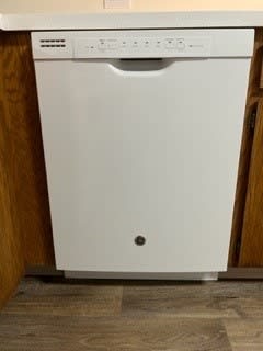 The Clairmont Dishwasher