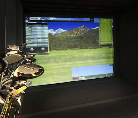 Golf simulator at Cycle Apartments, Fort Collins, CO, 80525