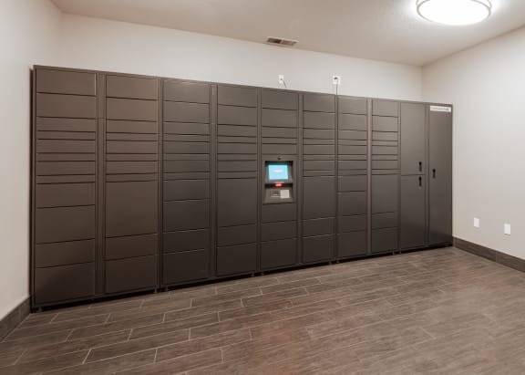 Self serve package lockers at Clackamas Trails Apartments, Oregon, 97222