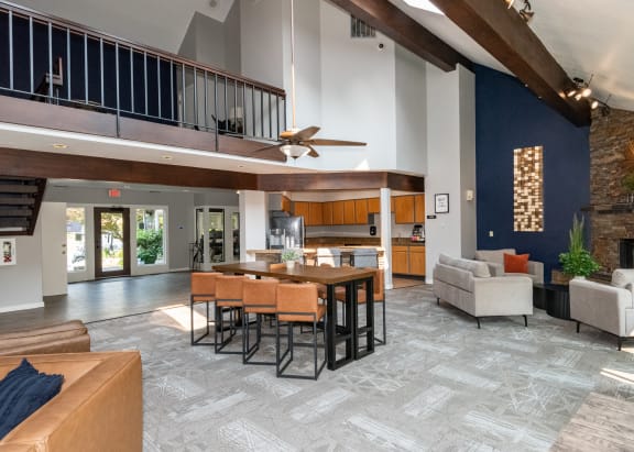 Crown Court clubhouse entry, Clackamas, OR, 97015