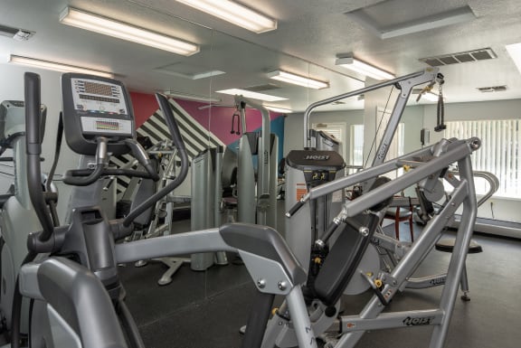 fitness center and equipment at Delta Pointe Apartments, Sacramento, California 95833