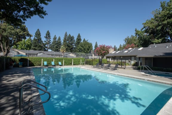 swimming pool side view at Delta Pointe Apartments, CA 95833