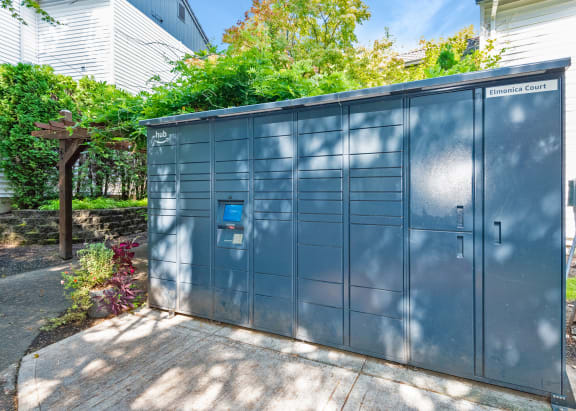 Elmonica Court self service package lockers, Beaverton, OR, 97006