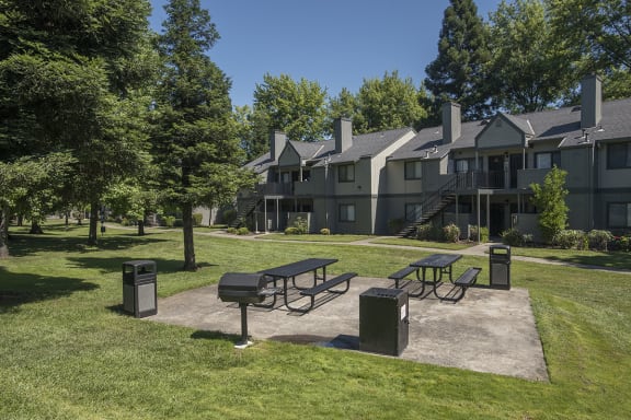 Pepperwood Picnic Area and BBQ & Building Exteriors