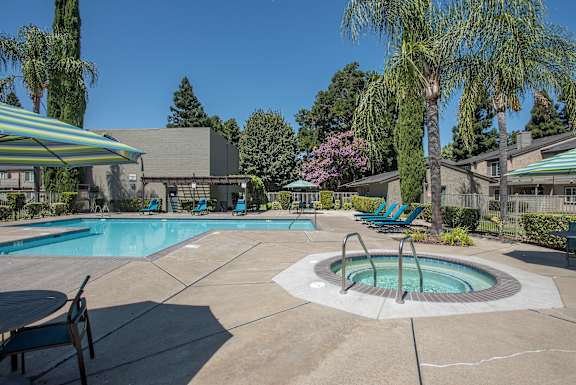 Side A swimming pool and spa at River Pointe, Sacramento, California