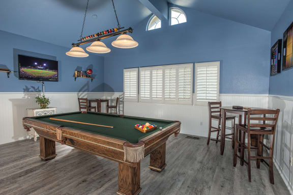 Rocklin Gold Apartments Billiards Room
