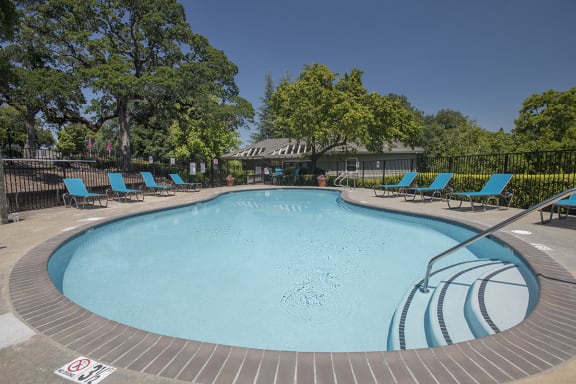 Rocklin Gold Pool