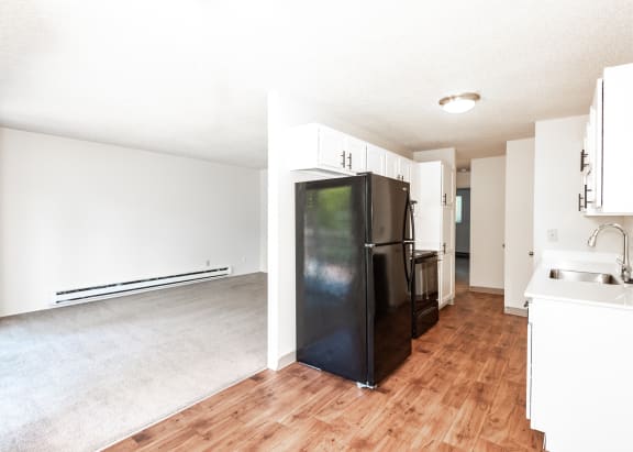 Kitchen With Living Room at Shadow Hills, Portland Oregon