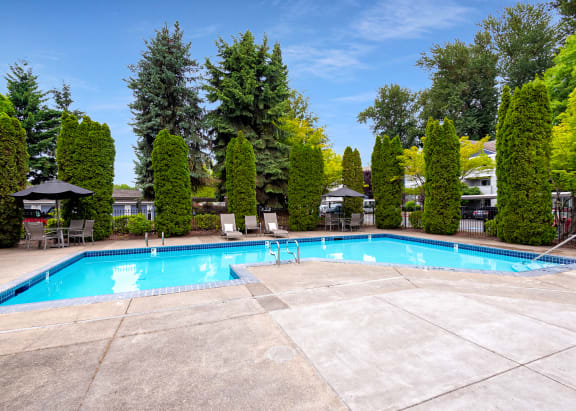Pet Friendly Apartments in Eugene Valley River Court Apartments