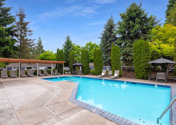 Pool at Valley River Court, Eugene