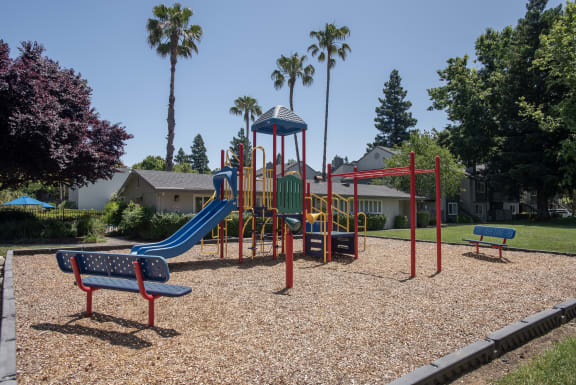 playground at Woodbridge Apartments, Sacramento
