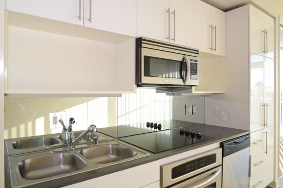 12th Street Lofts Kitchen