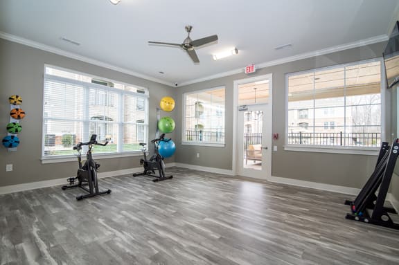 24 Hour Yoga Studio at Comet Bermuda Run, Bermuda Run, 27006