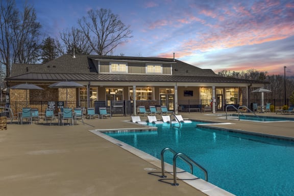the swimming pool at the resort at governors crossing
