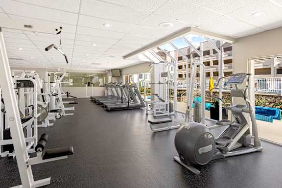 Fitness Center at La Regencia Apartments in University City, San Diego, CA