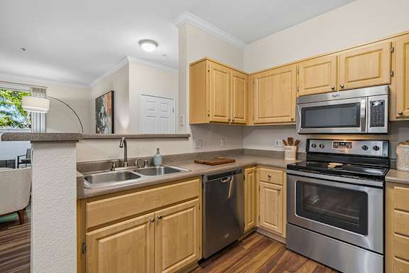 Built-in microwaves - Preserve at Blue Ravine