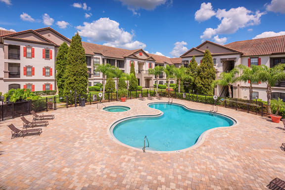 Delano at Cypress Creek resort-style pool and spa