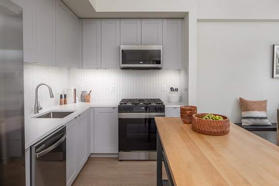 Gas stove ranges* - Willow Apartments