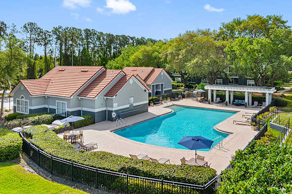 Resort-style swimming pool - The Colony at Deerwood Apartments