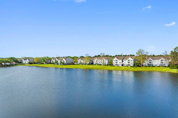 Gorgeous lake views - The Colony at Deerwood