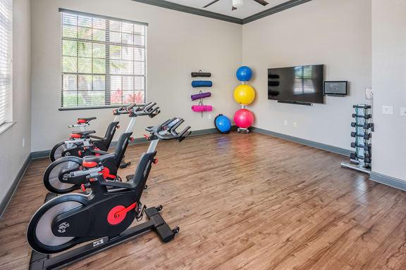 Delano at Cypress Creek yoga and spin room