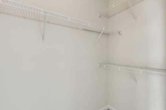 Oversized walk-in closets - Avenel at Montgomery Square