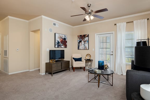 Cordillera Ranch Apartments - Single French door to patio