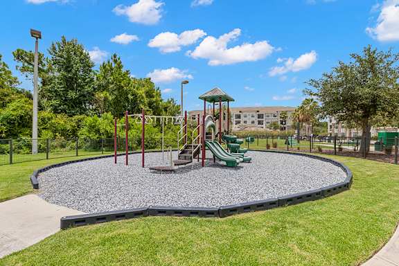 Playground - Bonterra Parc