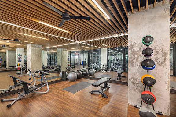 Yoga studio - Main 3 Downtown