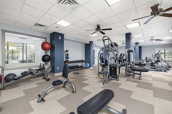 State-of-the-art fitness area with 24-hour access - Monterra Las Colinas Apartments