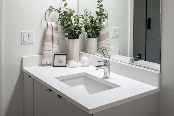 Quartz countertops - Willow Apartments