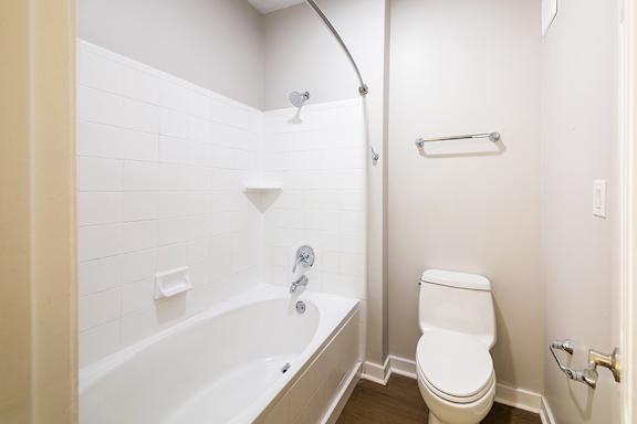 Oversized garden tubs in select units - Evergreen Lenox Park Apartments