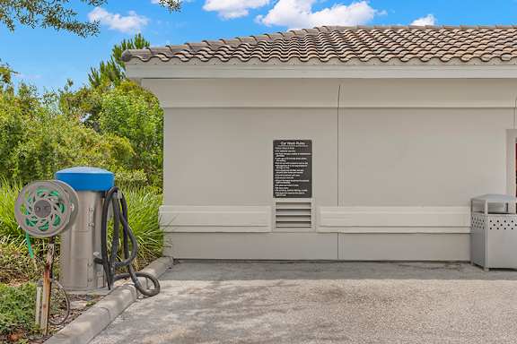 Car care center - Bonterra Parc