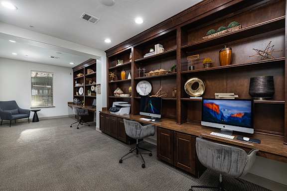 Business center and conference center - Monterra Las Colinas Apartments