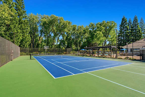 Sports court - Preserve at Blue Ravine