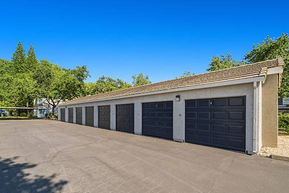 Garages - Preserve at Blue Ravine