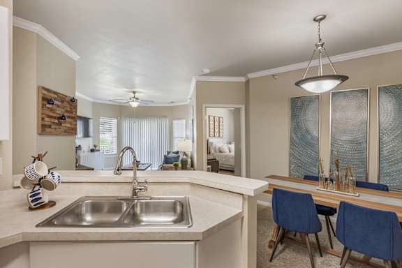 Open concept floor plans - Lantern Woods Apartments