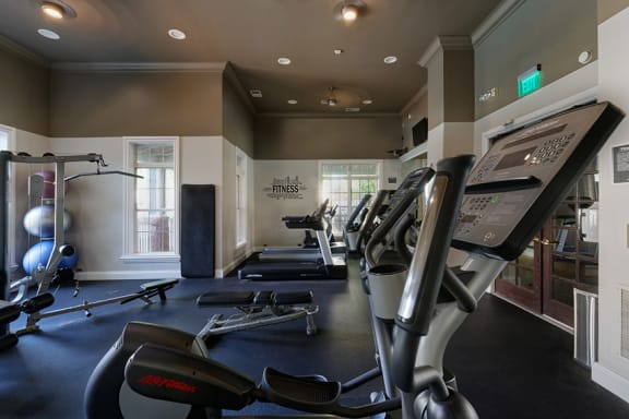 Belle Harbour Apartments - Fitness center