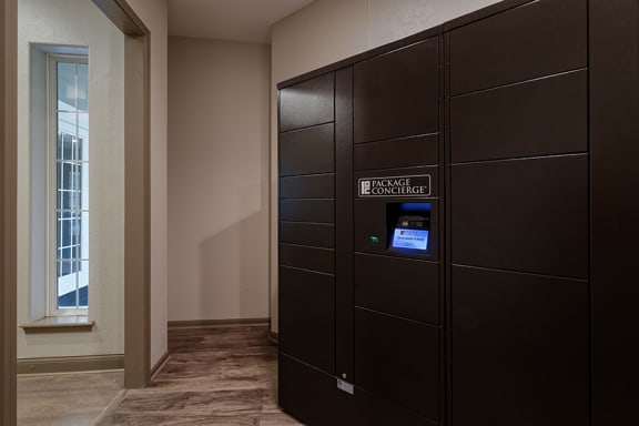 Lantern Woods Apartments - Parcel locker system