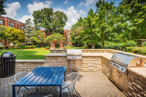 Hayes House outdoor BBQ area
