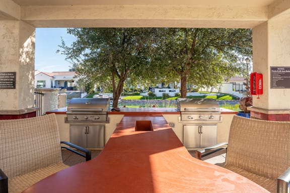 Almeria at Ocotillo outdoor BBQ area