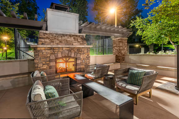 The Cascades Apartments outdoor fireside lounge